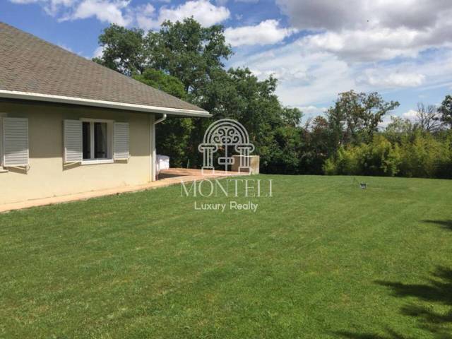 Casa-chalet en Venta en Villafranca del Castillo