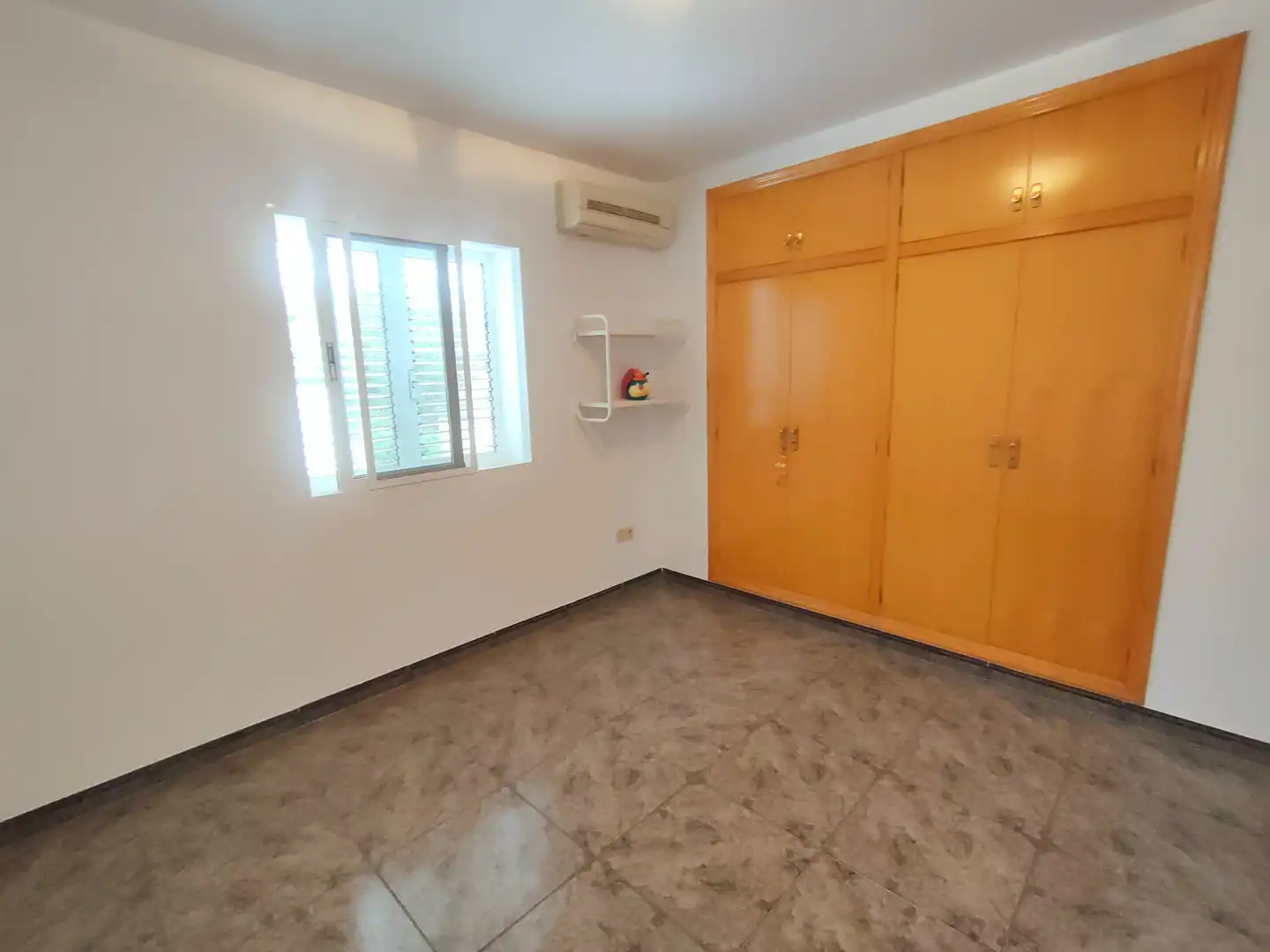 Casa o chalet en venta en Chiva con Jardín privado, Terraza y Trastero