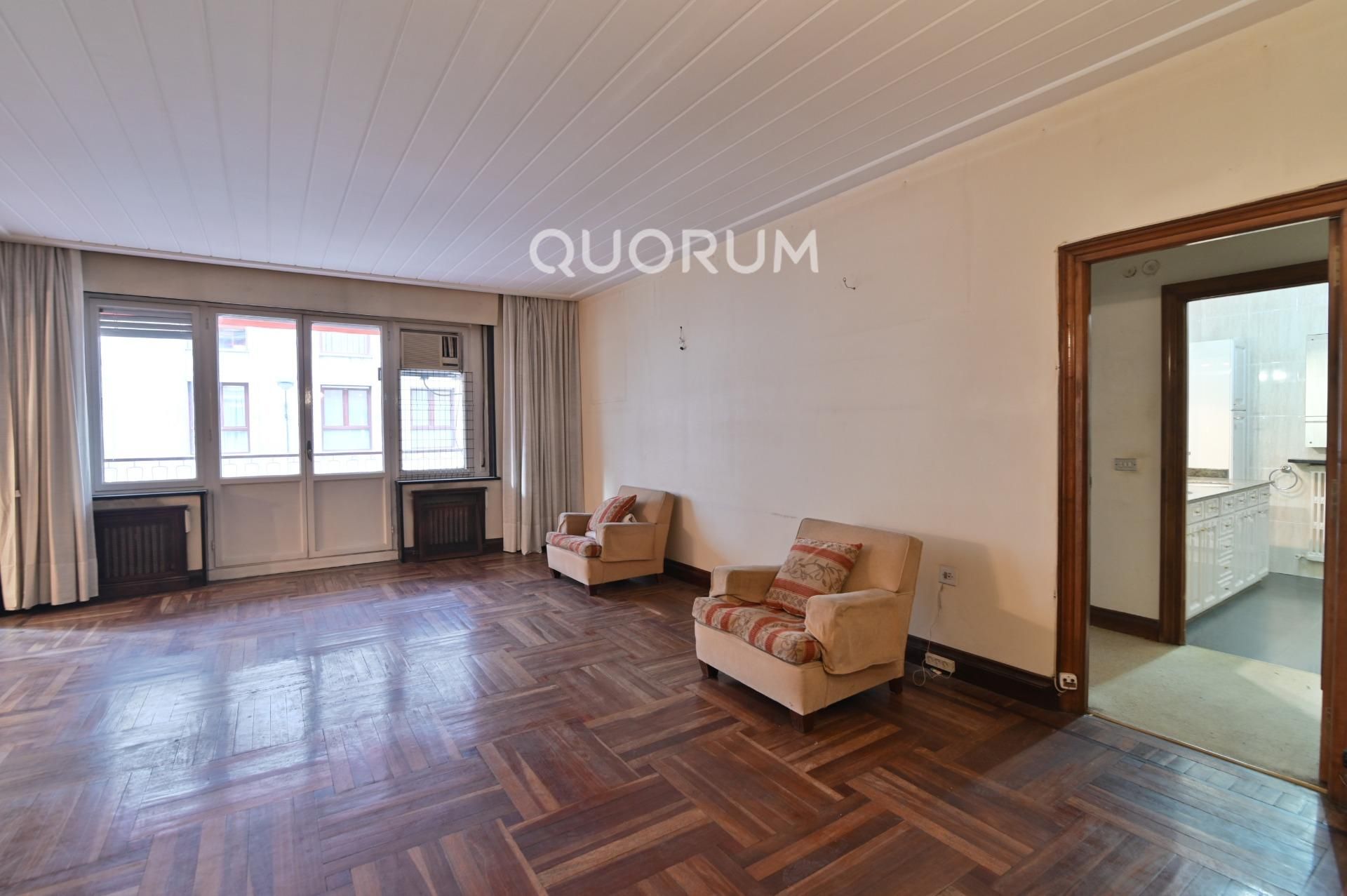 Living room of Flat for sale in Bilbao   with Terrace and Storage room