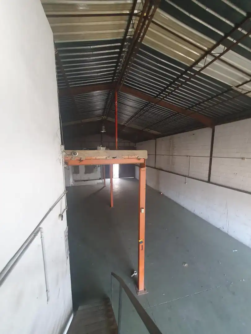 Nave industrial en alquiler en Este - Alcosa- Torreblanca, imagen 5