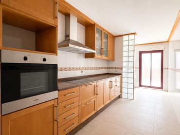 Flat with balcony for sale in Carlet