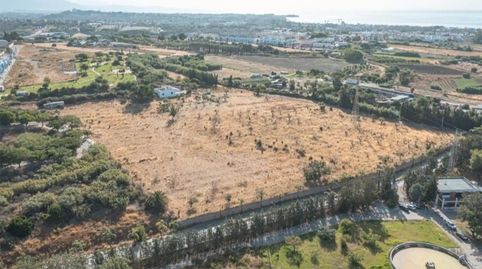 Foto 3 de Terreno en venta en Avenida Eugenio Taillefer, 19, Cancelada, Estepona