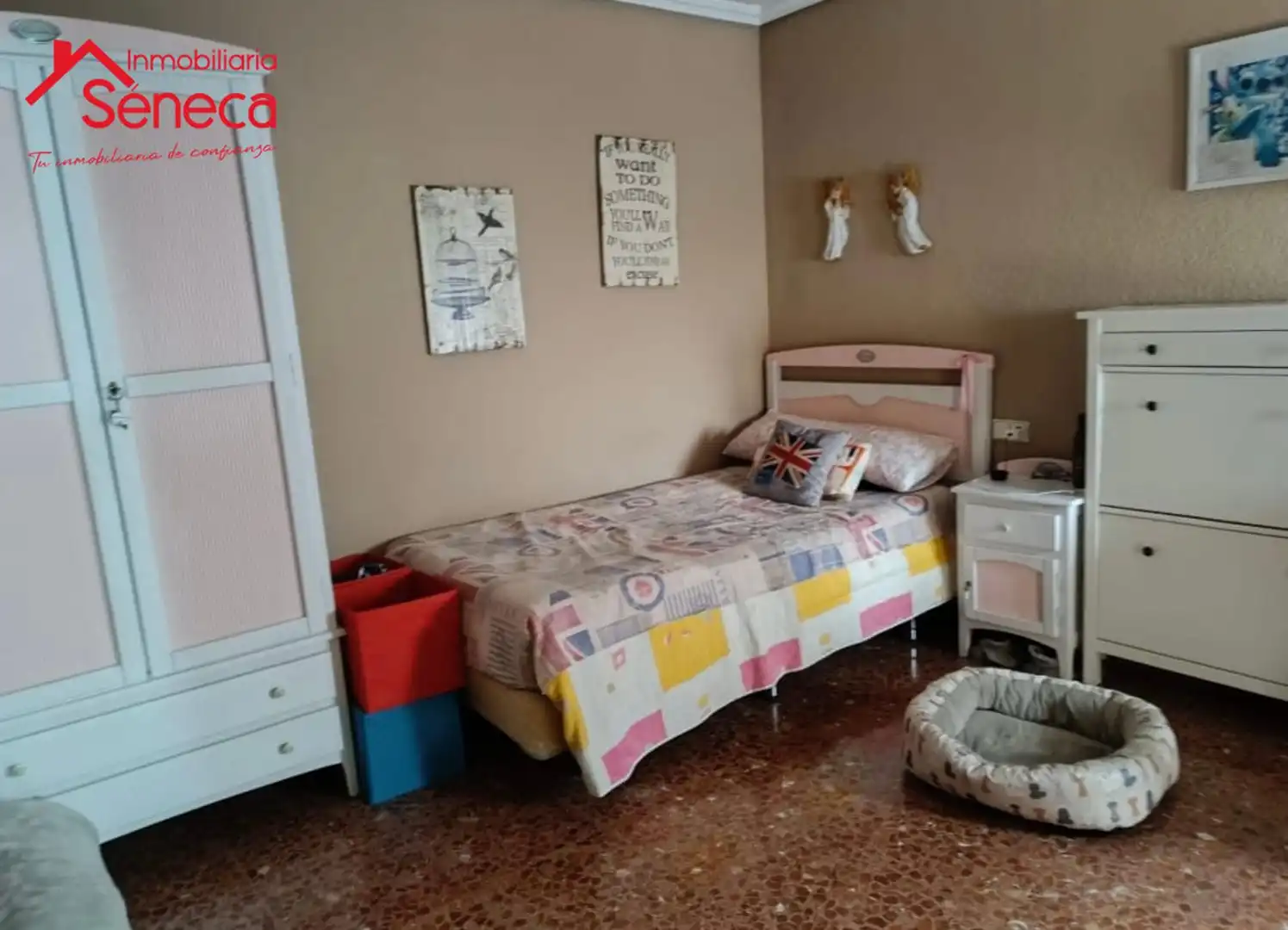 Flat for sale in SEVILLA, Zona Centro