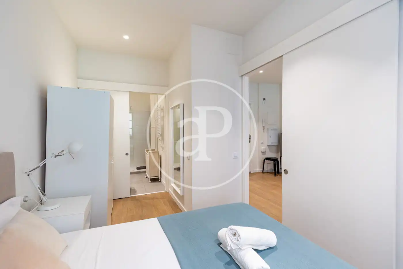 Bedroom of Flat for sale in Barcelona  with Heating and Furnished