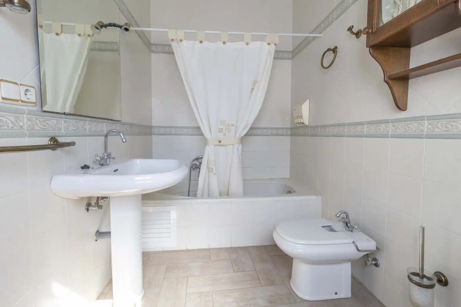 Detached homes for sale in Gerena