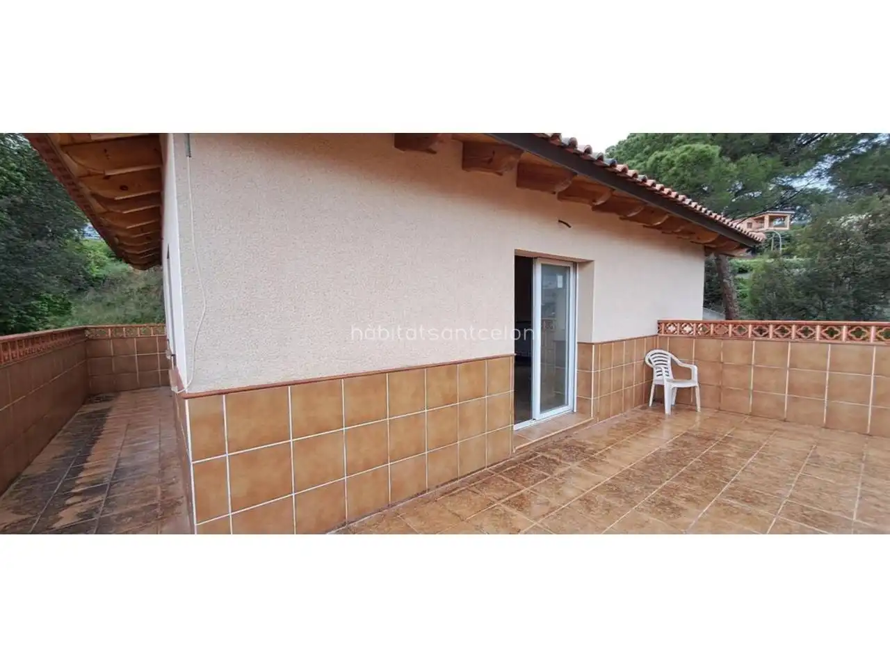 Casa con jardín en venta en Calle Baix Ebre 9, imagen 9