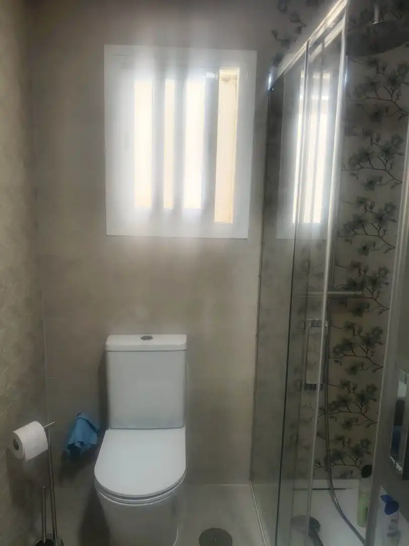 Bathroom of Flat for sale in Ciudad Real  with Air Conditioner, Heating and Terrace
