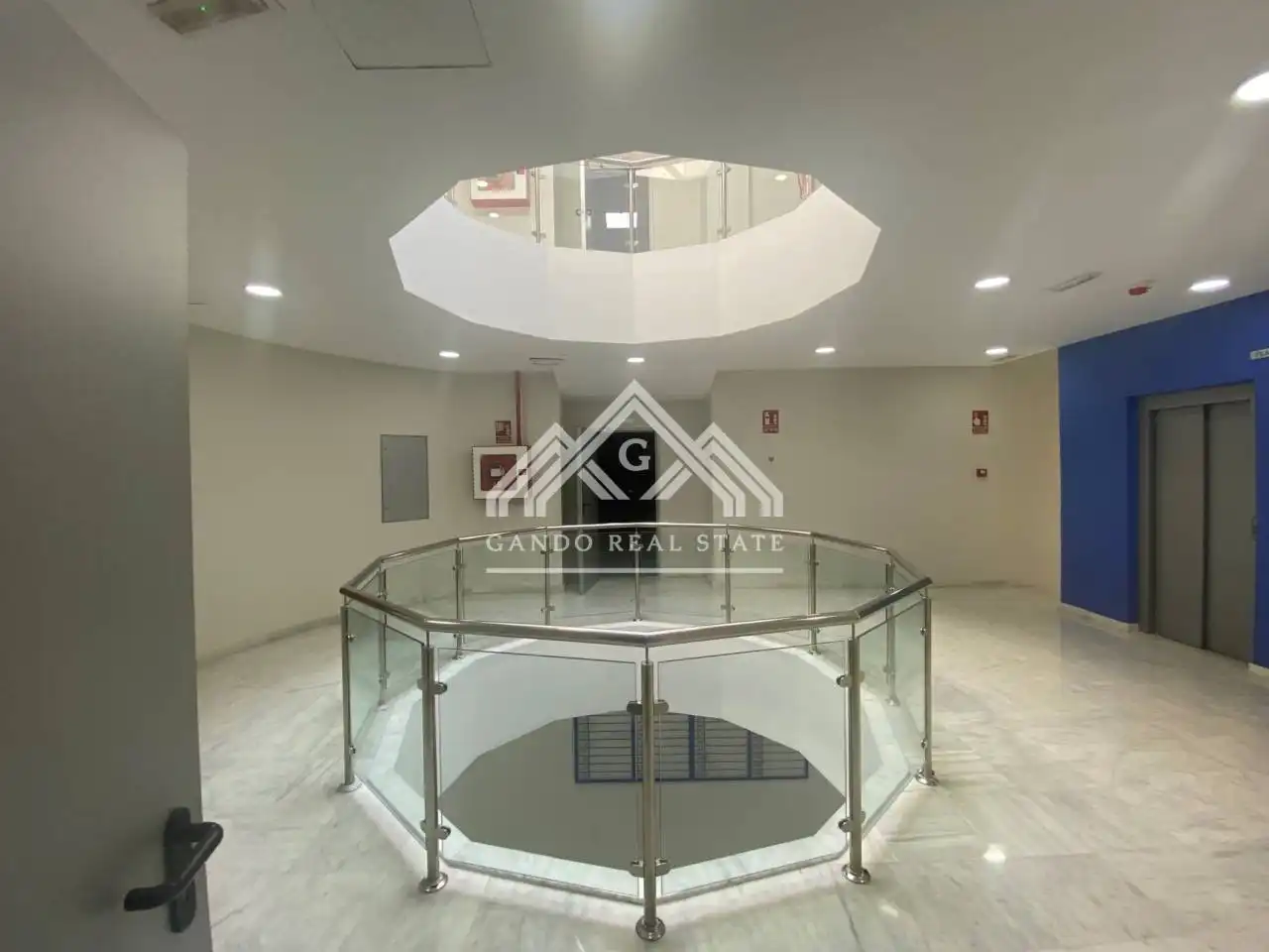 Office for rent in Dos Hermanas  with Alarm
