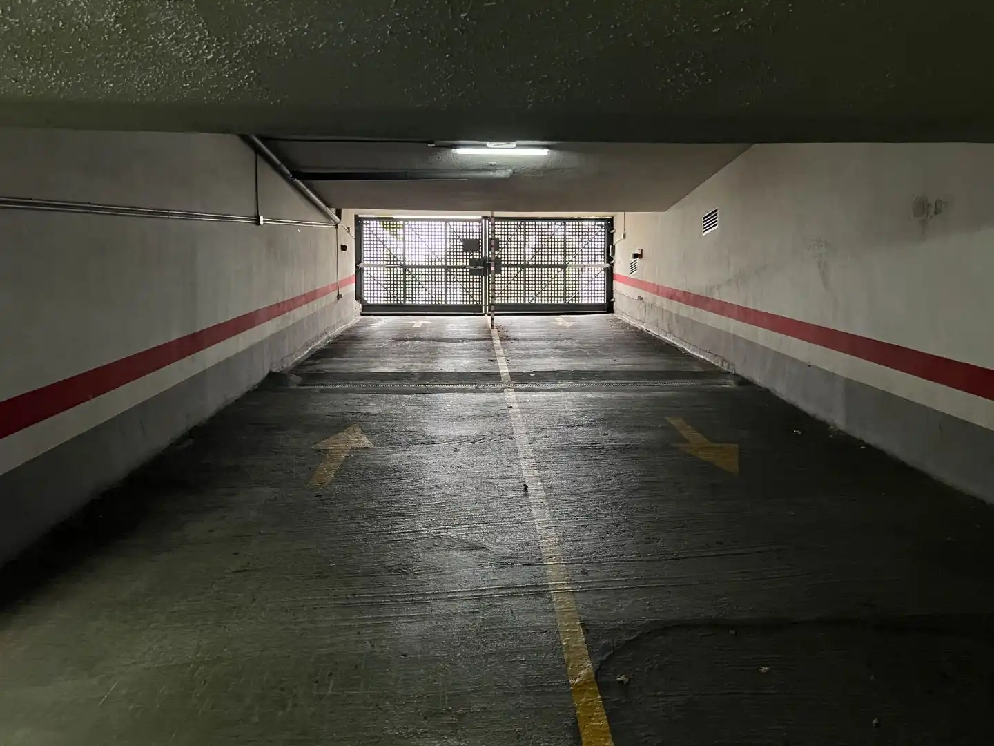 Parkplatz von Garage zur Miete in Valencia
