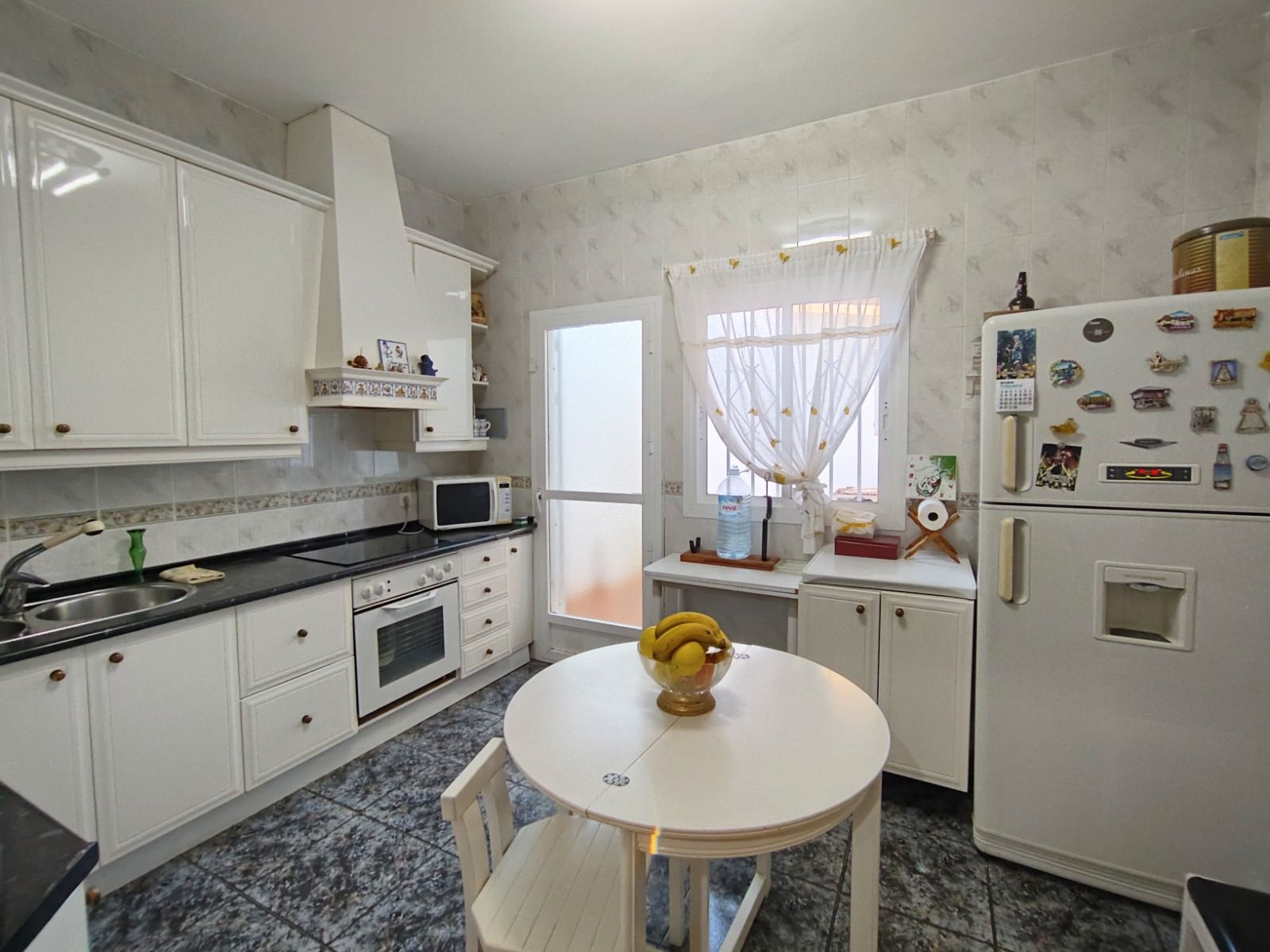 Cuina de Casa o xalet en venda en  Almería Capital amb Traster