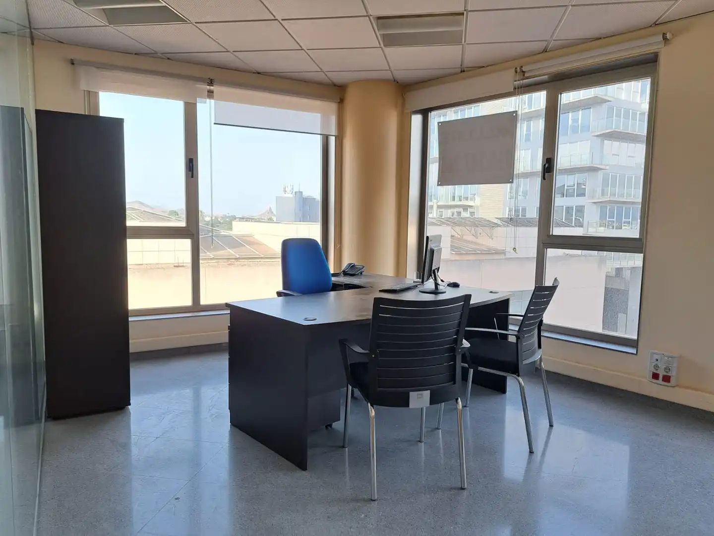 Oficina en venta en Murcia con Aire acondicionado, Trastero y Amueblado