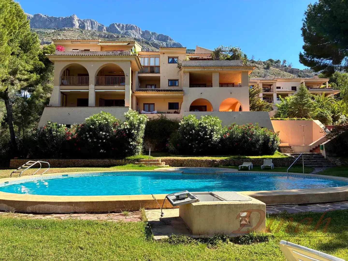 Vista exterior de Apartamento en venta en Altea con Aire acondicionado, Calefacción y Trastero