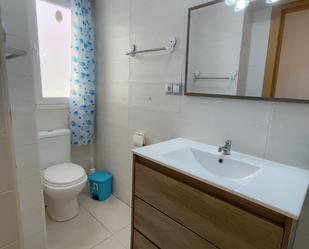 Bathroom of Flat to rent in  Almería Capital  with Air Conditioner