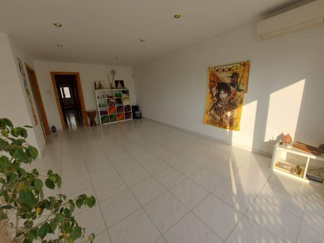 Piso en Venta en Sant Esteve Sesrovires