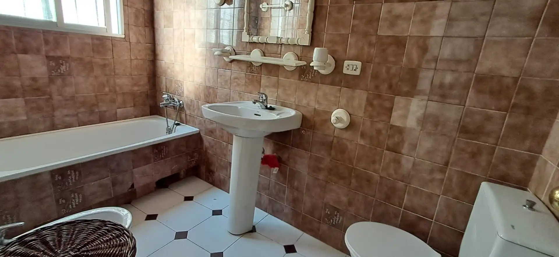 Baño de Piso en venta en Bornos con Terraza