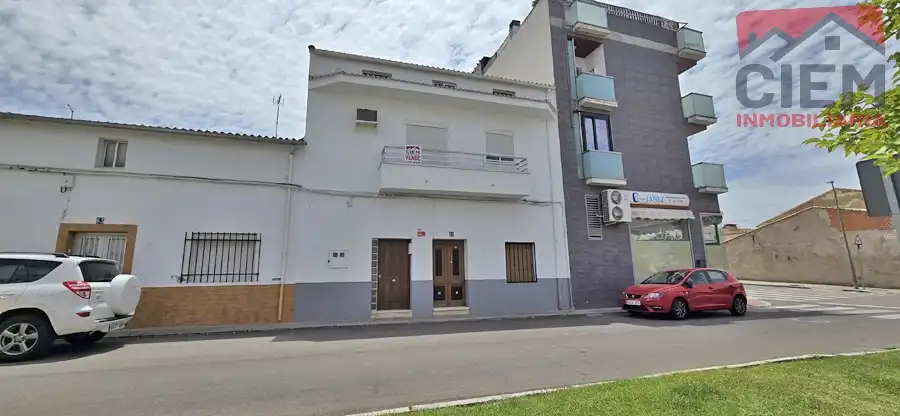 Maison avec terrasse à vendre à Avenida Cruz de los Pajares