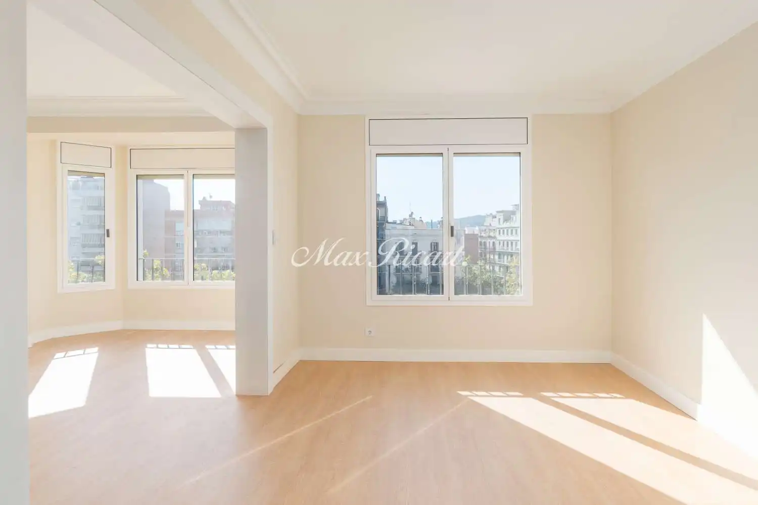 Bedroom of Flat for rent in Barcelona  with Air Conditioner, Heating and Terrace