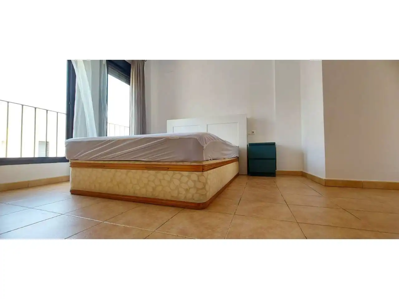 Habitación de Casa adosada de alquiler en Aljaraque con Terraza y Amueblado
