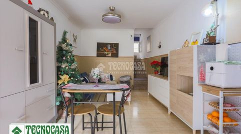 Foto 3 de Casa adosada en venda a Adra, Almería