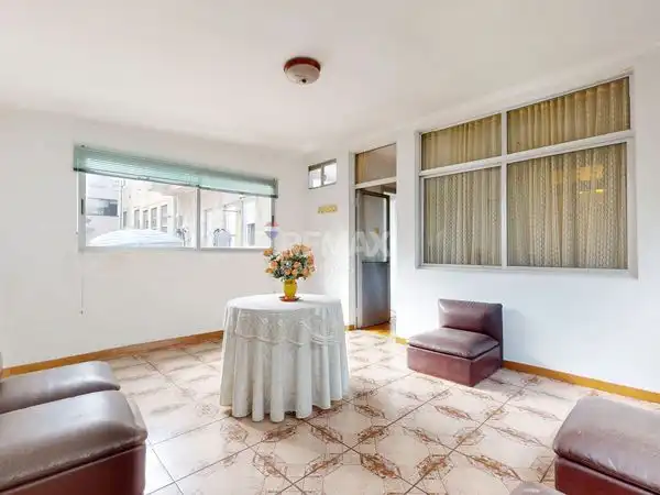 Dormitori de Casa o xalet en venda en Centro Urbano