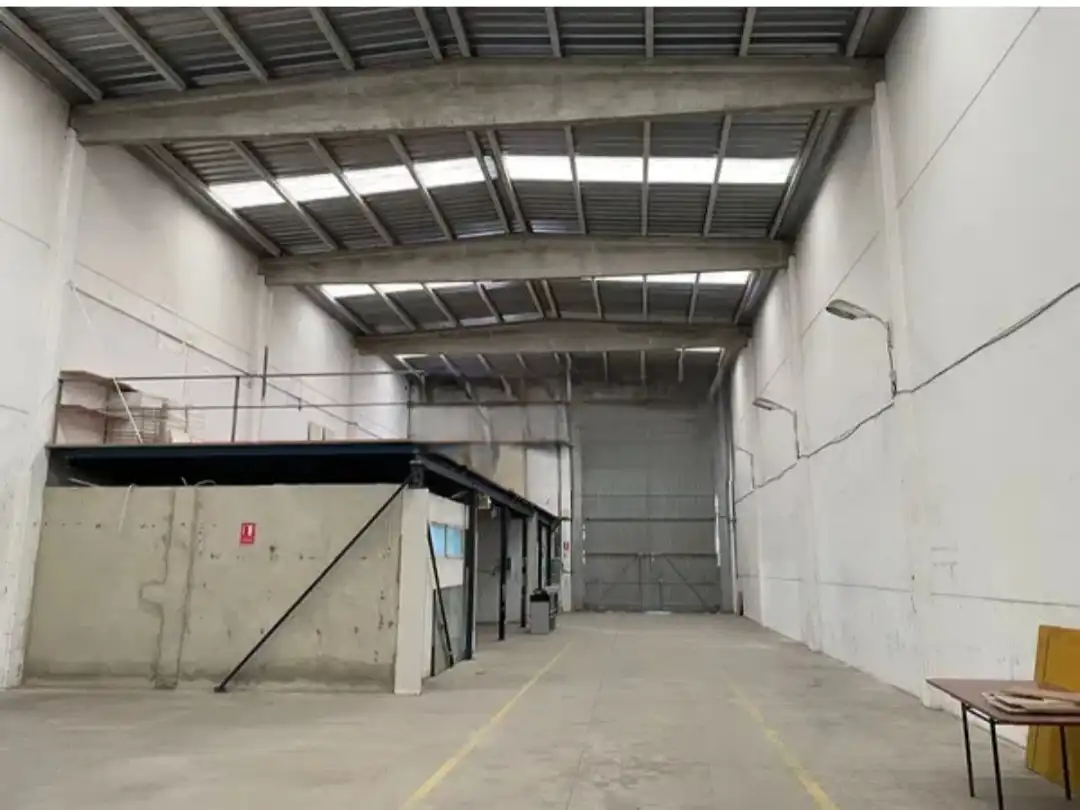 Industrial building to rent in Travessera del Bovalar 68, imagen 3