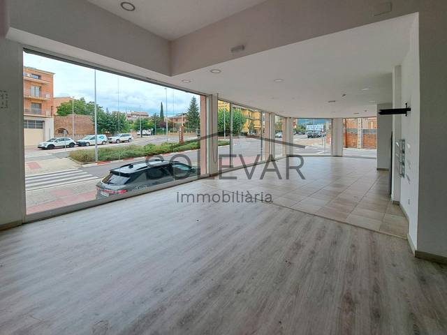 Local comercial en Alquiler en Carrer Carrer de la Noguera Pallaresa, 3 en Tremp