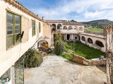 Terreny residencial en venda a Calle Real del Fargue 2