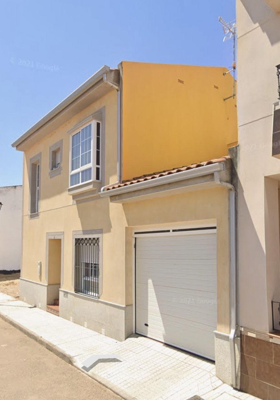 Vista exterior de Casa o chalet en venta en Badajoz Capital con Trastero y Balcón