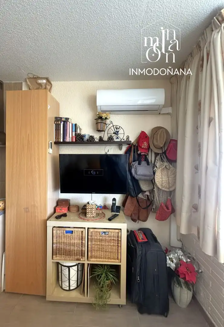 Wohnzimmer von Wohnung zum Verkauf in Almonte mit Klimaanlage, Heizung und Terrasse