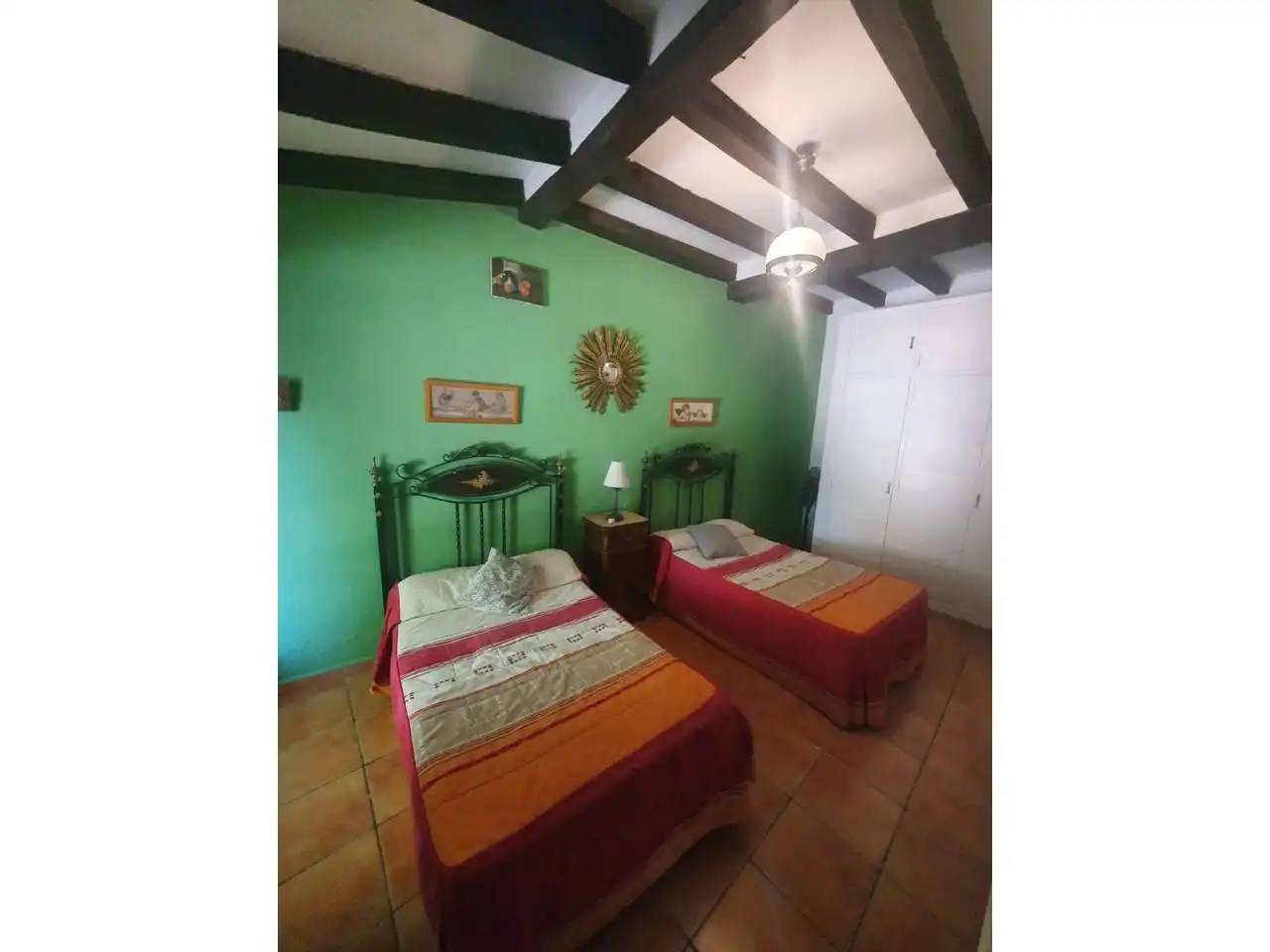 Dormitori de Casa o xalet en venda en Úbeda amb Aire condicionat, Calefacció i Jardí privat