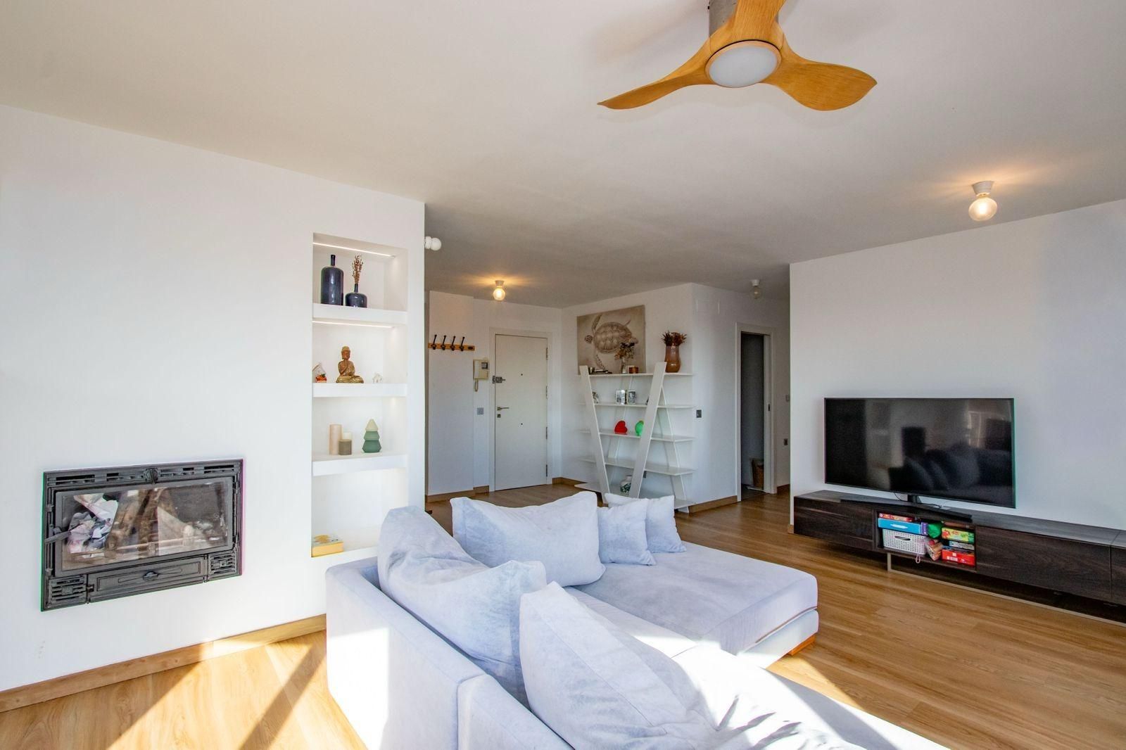 Sala d'estar de Pis en venda en Vila-real amb Parquet, Traster i Balcó