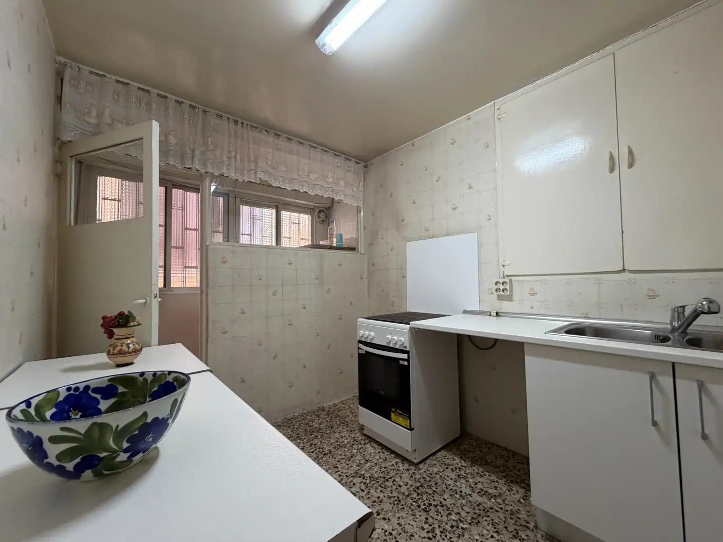 Kitchen of Flat for sale in Madrid  with Air Conditioner, Heating and Furnished