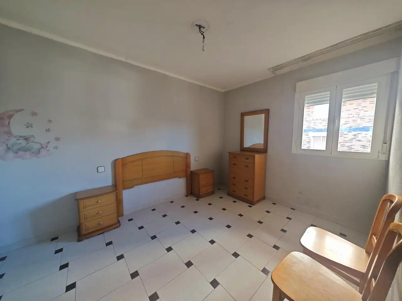 Piso en venta en Miralvalle - Av. Virgen del Puerto - La Data