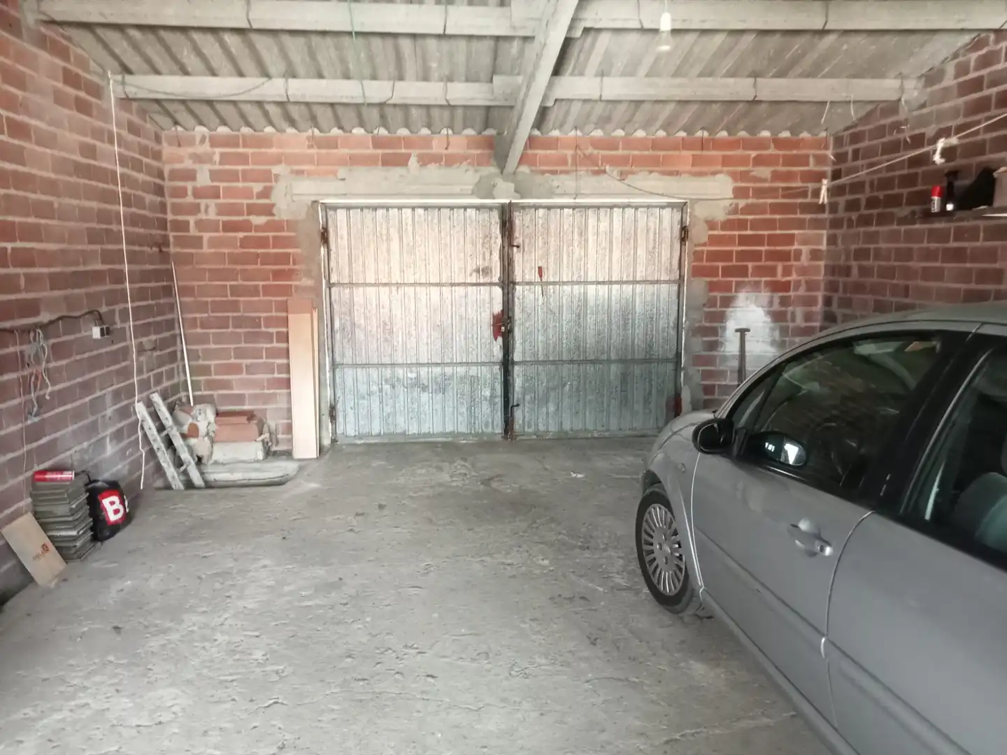 Parking de Casa o chalet en venta en Santiago de Compostela  con Calefacción, Jardín privado y Terraza