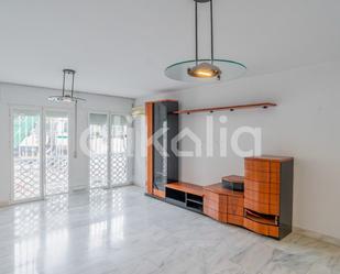 Living room of Flat for sale in Benalmádena  with Air Conditioner and Private garden