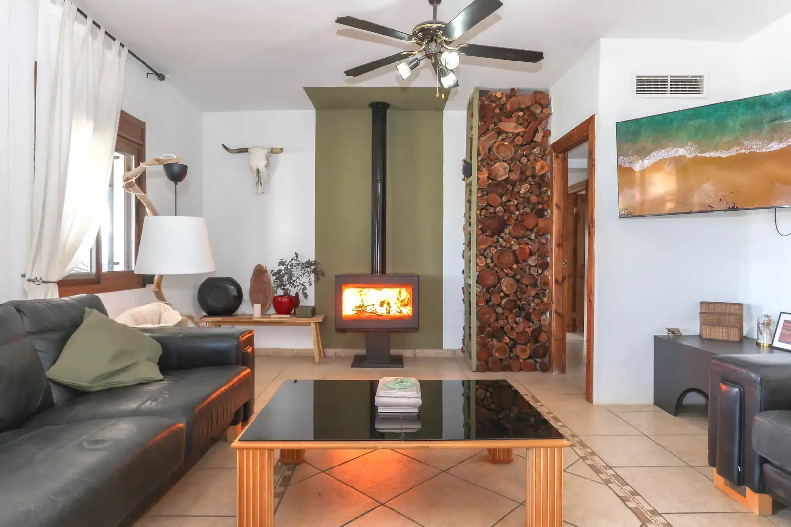 Casa con piscina en venta en Calle Meson, imagen 3