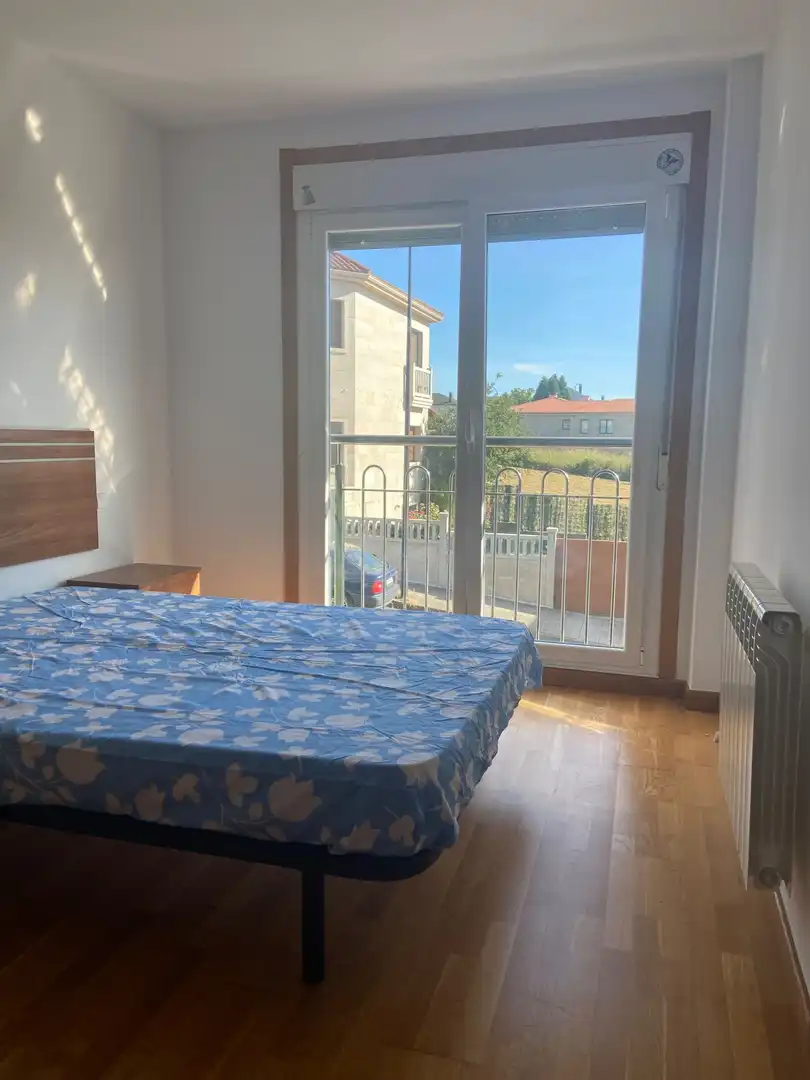 Dormitori de Apartament en venda en Lalín amb Calefacció i Moblat