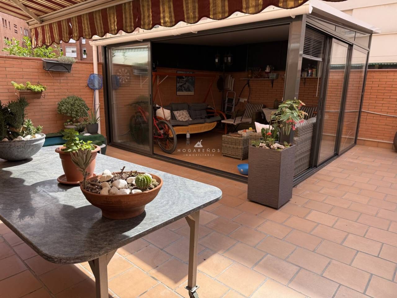 Terraza de Piso en venta en Mataró con Aire acondicionado, Calefacción y Jardín privado
