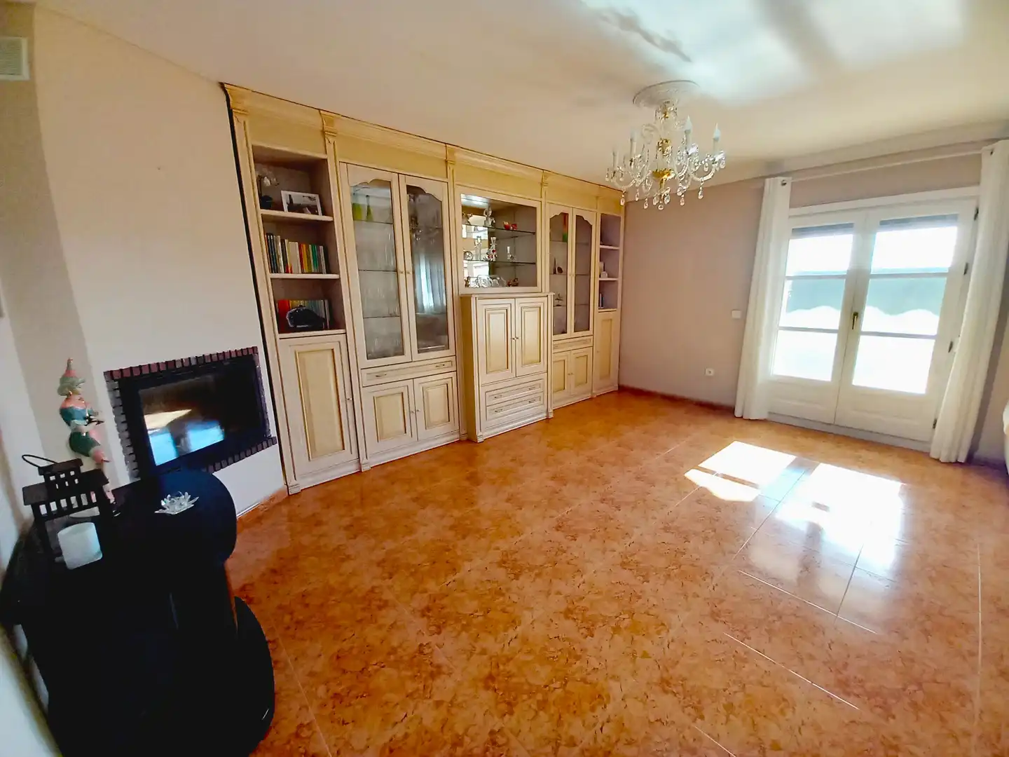 Living room of Houses for sale in L'Alfàs del Pi  with Air Conditioner, Private garden and Terrace