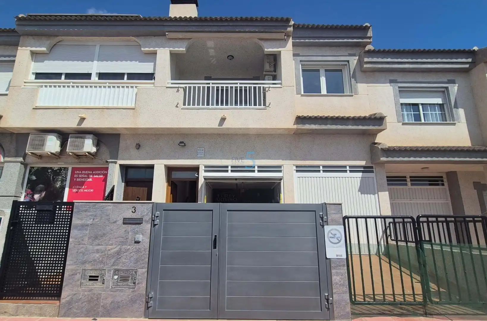 Vista exterior de Casa adosada en venda en San Javier amb Aire condicionat, Calefacció i Traster