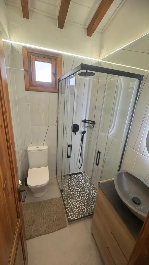 Baño de Finca rústica en venta en Moclinejo con Aire acondicionado, Calefacción y Jardín privado