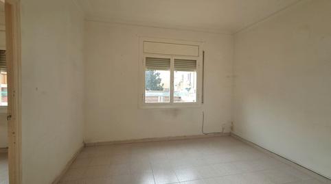 Foto 3 de Pis en venda a Avinguda de la Mare de Déu de Montserrat, El Guinardó, Barcelona