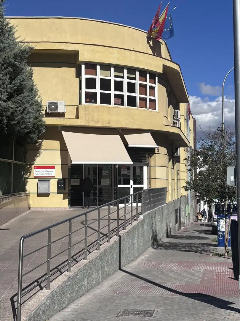 Außenansicht von Wohnung zum Verkauf in Madrid mit Klimaanlage, Heizung und Parkett
