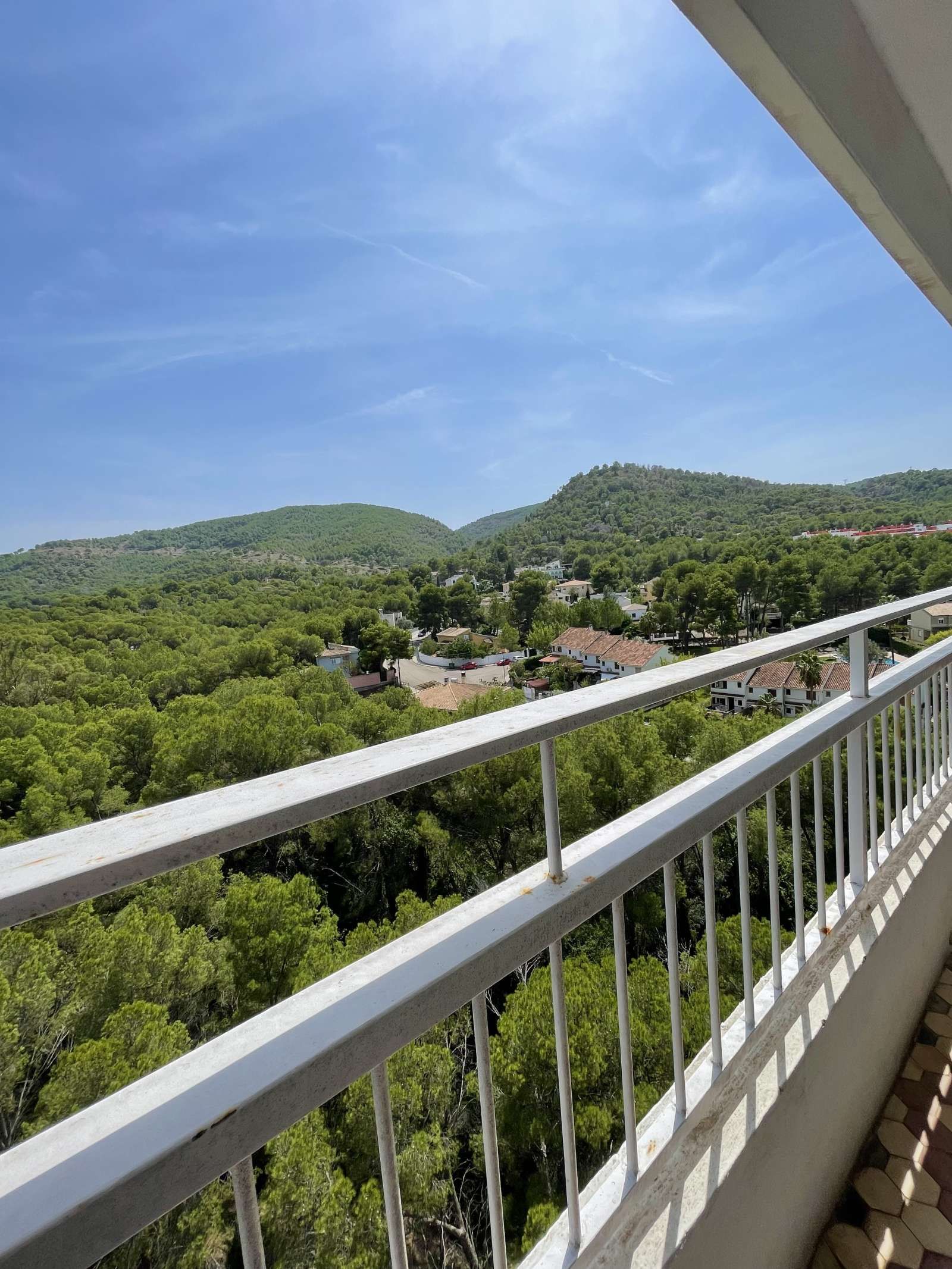Vista exterior de Apartament per a compartir en Gilet amb Aire condicionat, Calefacció i Terrassa