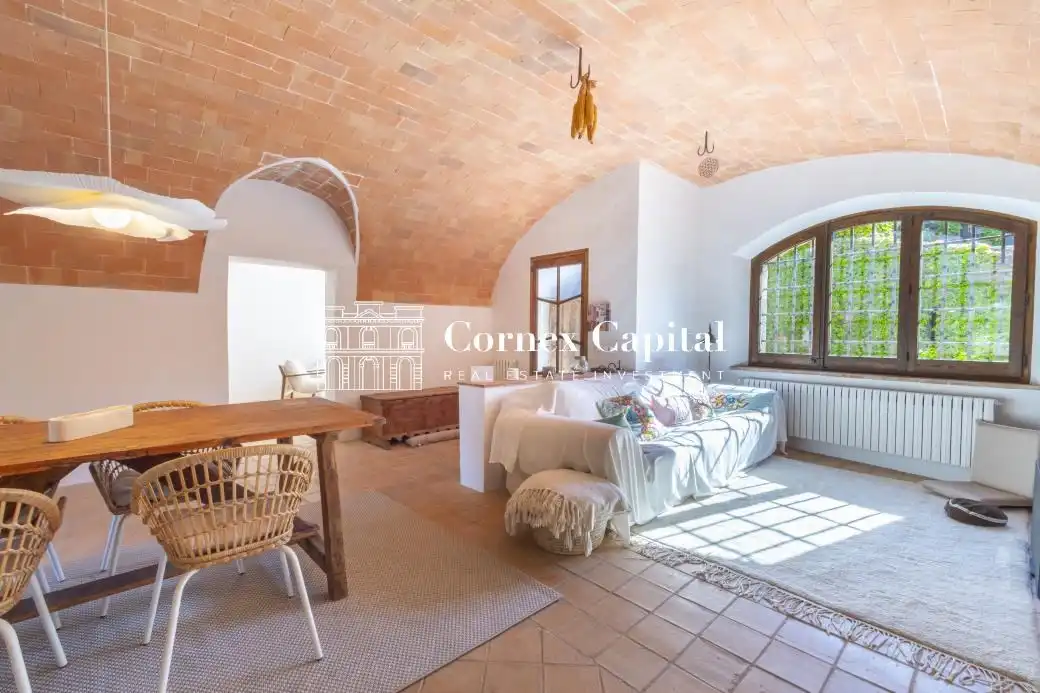 Schlafzimmer von Haus oder Chalet zur Miete in Vilopriu mit Klimaanlage, Heizung und Privatgarten