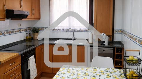 Foto 5 de Piso en venta en Calle Cuenca, Requena, Valencia