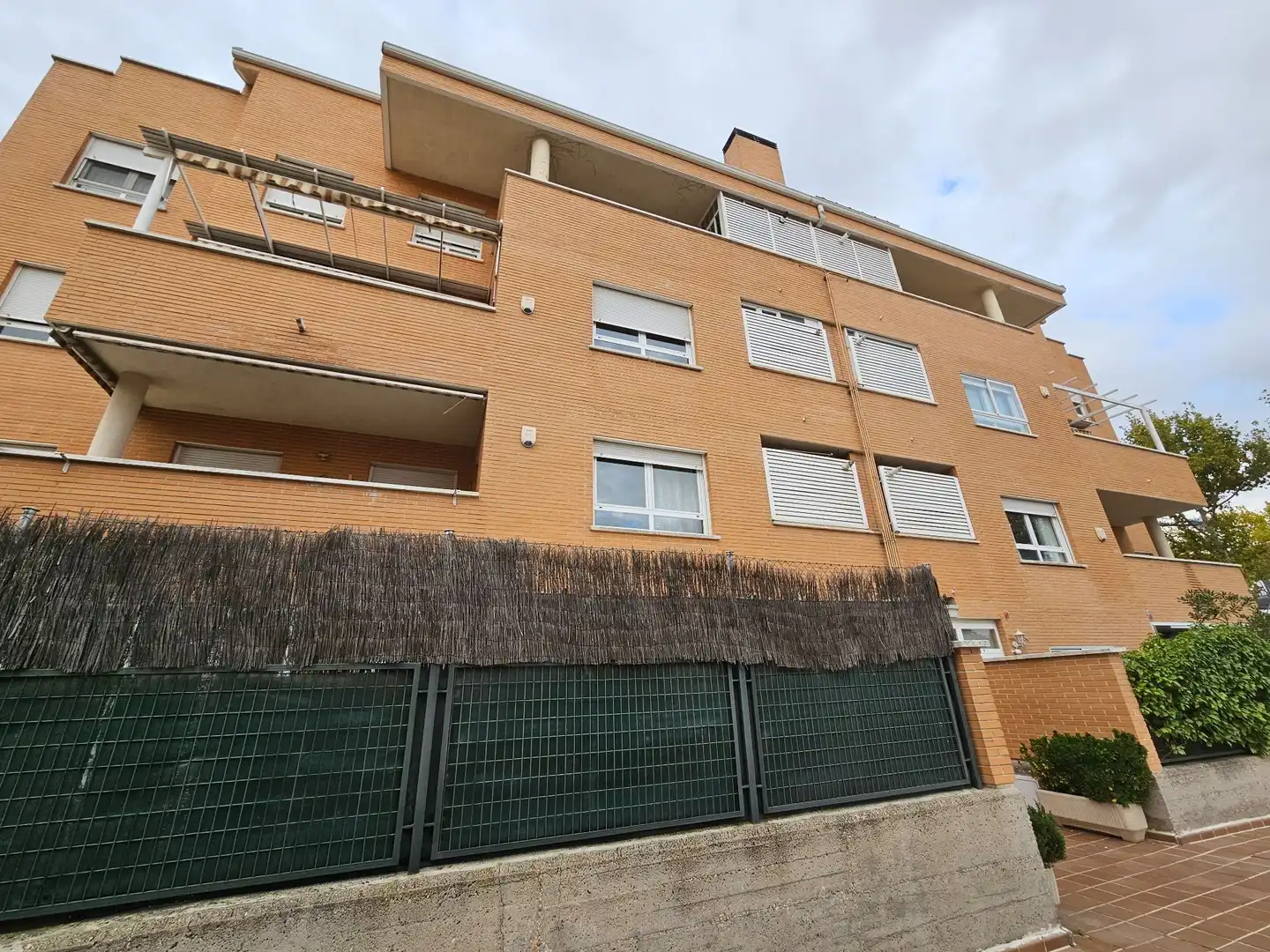 Piso de alquiler en LUIGI BOCCHERINI, Sector S