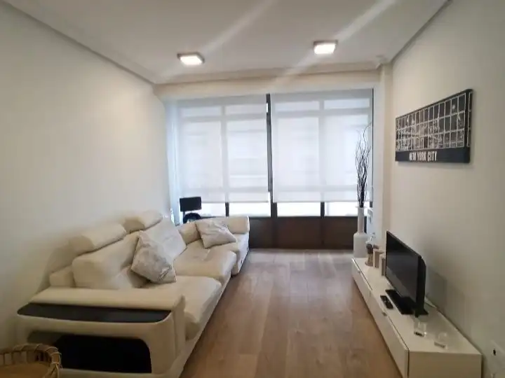 Wohnung mit Aufzug zur Miete in Aguado 44
