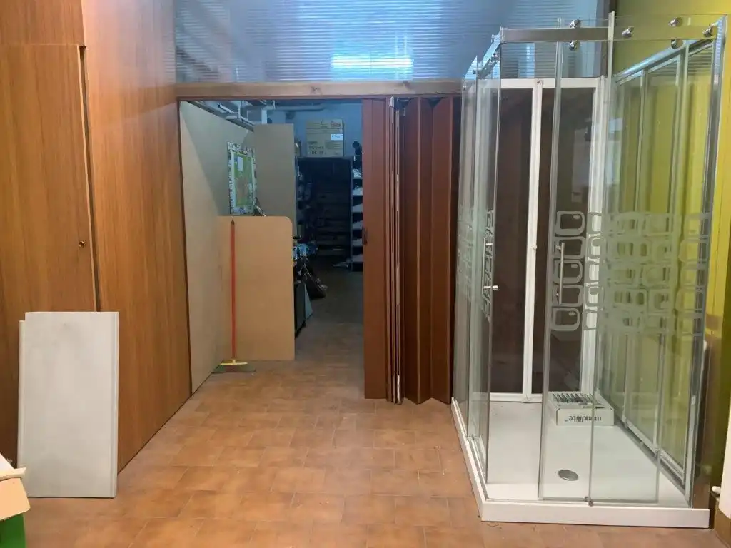 Business premises for sale in Torrecerredo 37, imagen 2