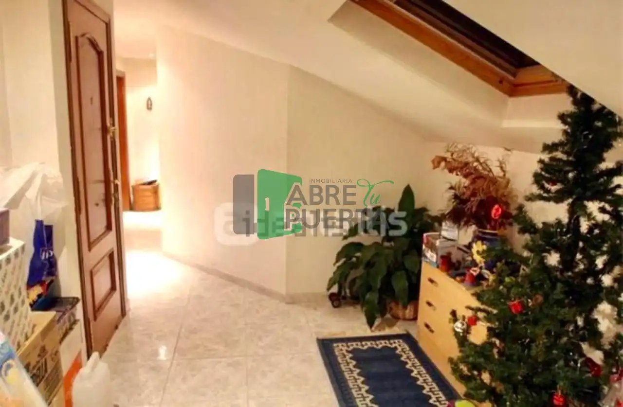 Wohnung zum Verkauf in Barbadás mit Heizung, Terrasse und Möbliert